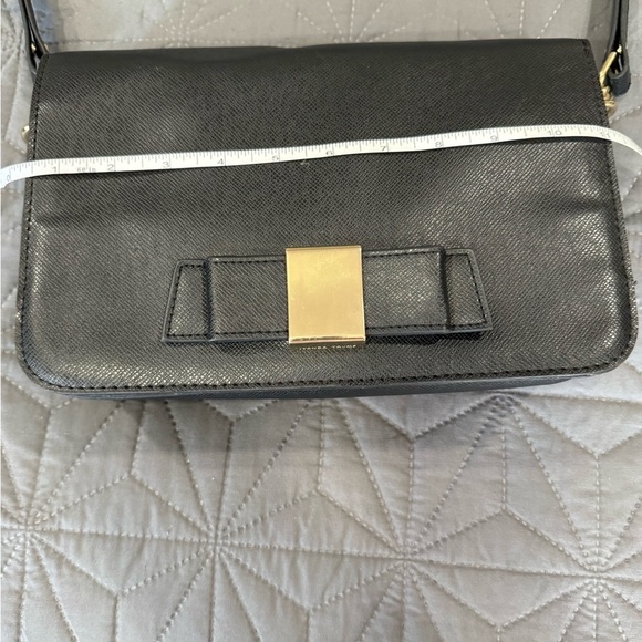 IVANKA TRUMP Elegant Black Handbag - Picture 11 of 12